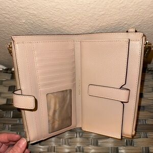 Michael Kors Jet Set Wristlet Wallet Brown MK Logo Monogram Zip Around-Rose Gold